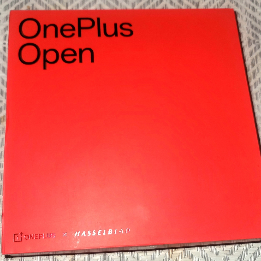 Oneplus Open Foldable Phone - Picture 5 of 8
